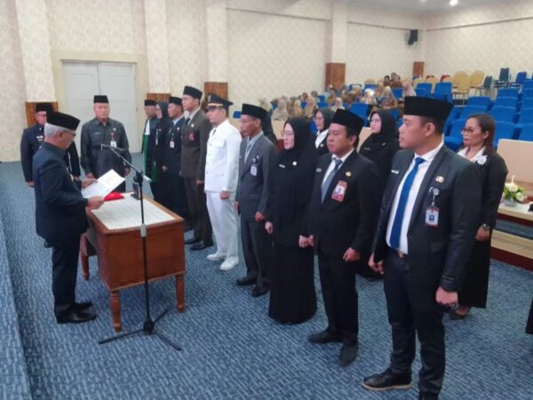 Lubuklinggau Lantik 12 Pejabat Baru, Wakil Wali Kota Tekankan Integritas dan Profesionalisme